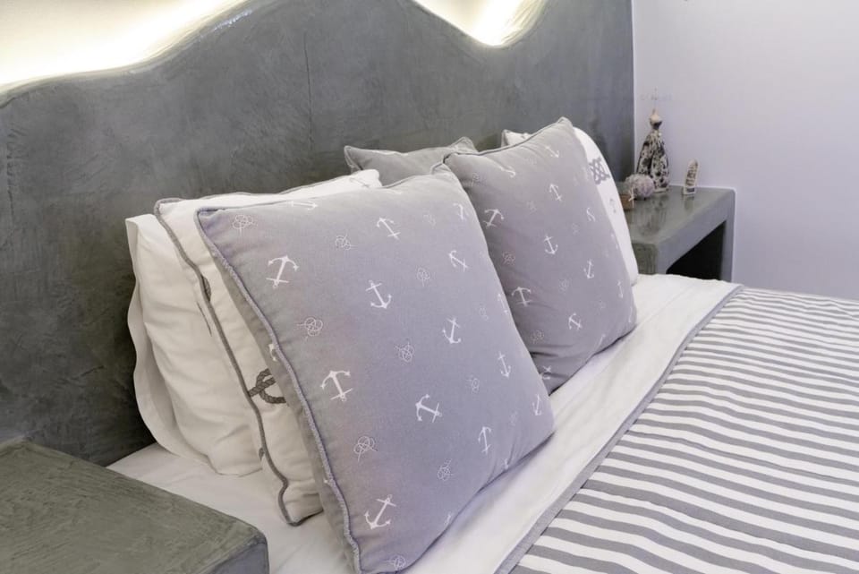 Cally Cave House Vacation rental in Santorini