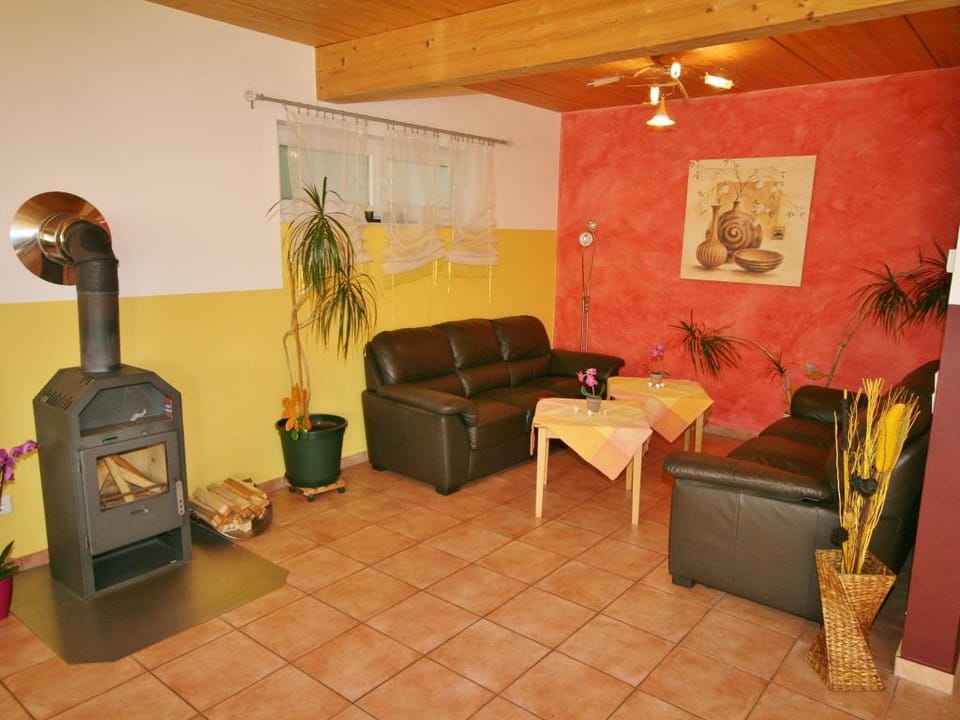 Chalet in Piesendorf near Kaprun Ski Slopes Chalet in Piesendorf