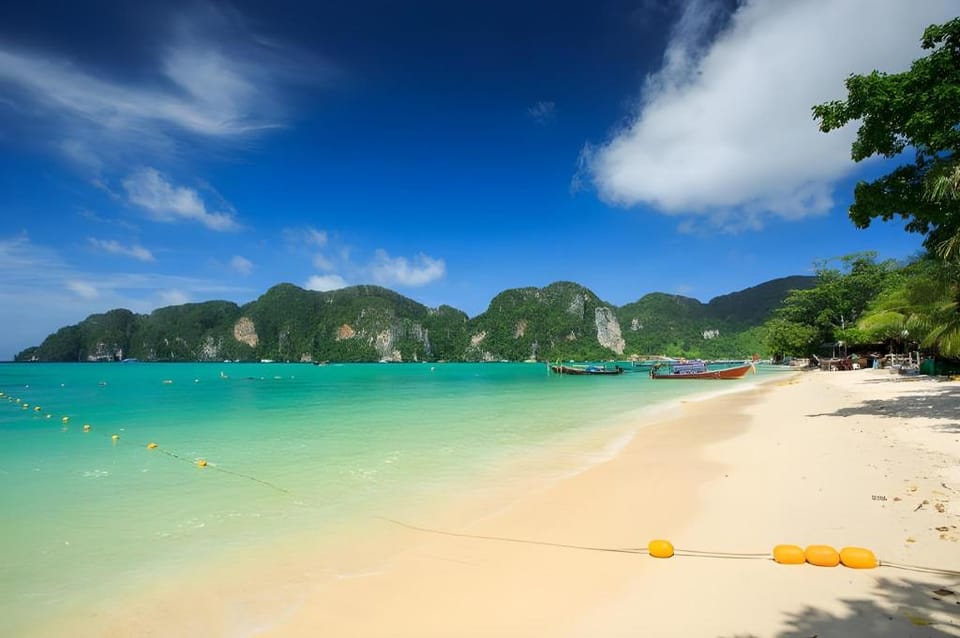 Blu Monkey Phi Phi Island Hotel in Krabi Changwat