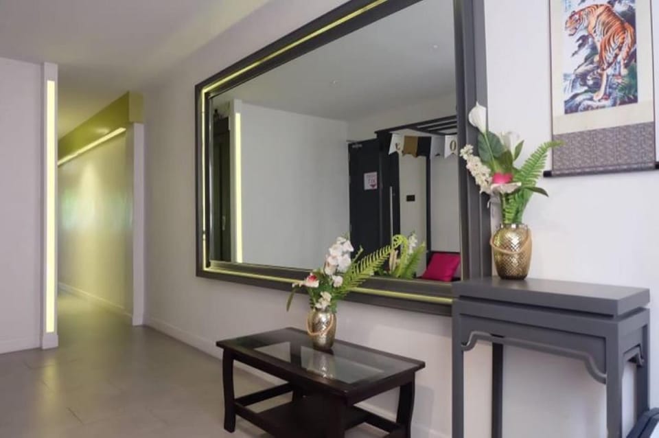 Four Sisters Homestay Hostel in Bangkok