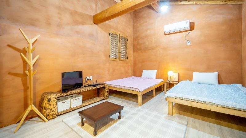 Jeju Bijasupgil15 Pension Bed and Breakfast in South Korea