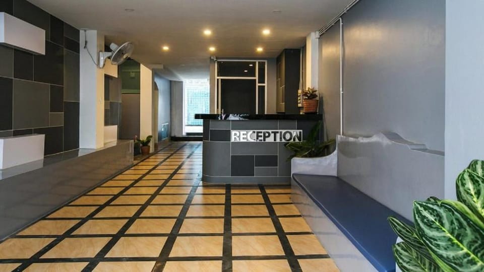 Happy Bou Jomtien Guesthouse Hotel in Pattaya City