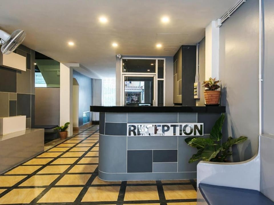 Happy Bou Jomtien Guesthouse Hotel in Pattaya City