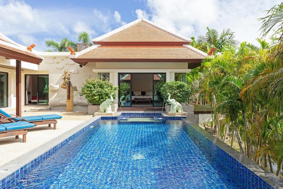 Luxury 3BR Pool Villa Bianca Villa in Rawai