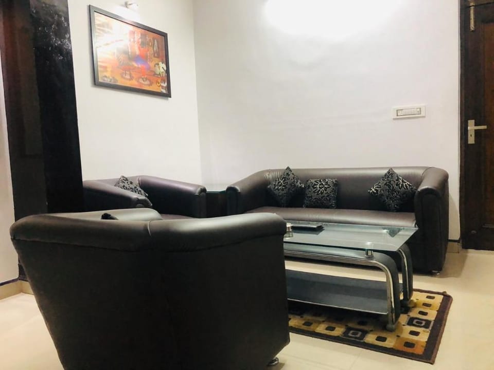 Royal Classic Hotel Hotel in Uttar Pradesh