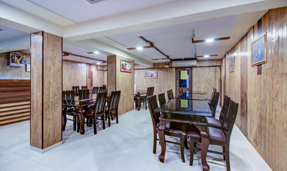 Treebo Lake Bloom Powai Hotel in Mumbai