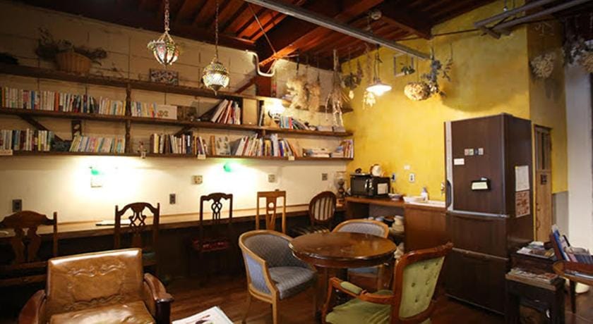 Guesthouse Hitoyado Bed and Breakfast in Shizuoka Prefecture