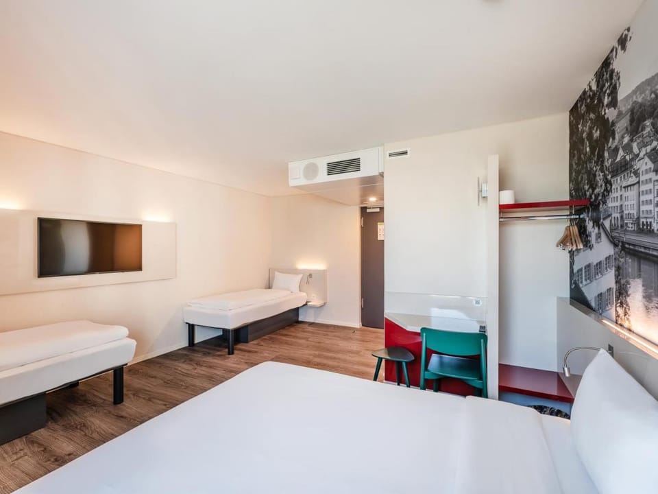 B&B HOTEL Zürich Airport Hotel in Canton of Zurich