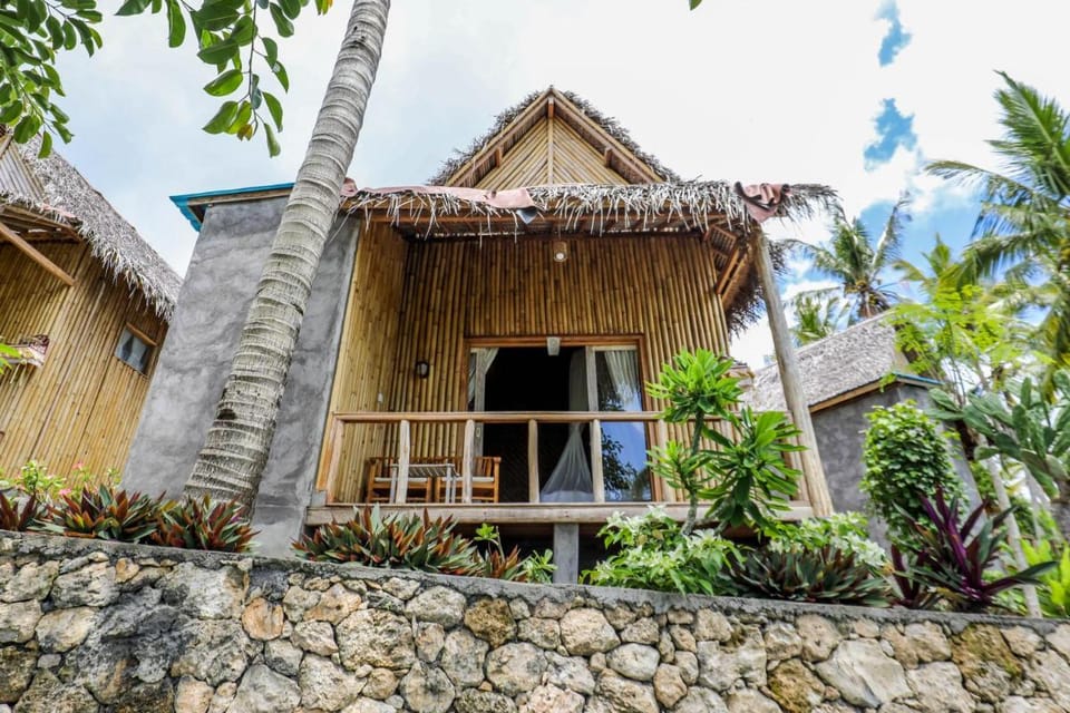 Atuh Forest Cottage Bed and Breakfast in Nusapenida