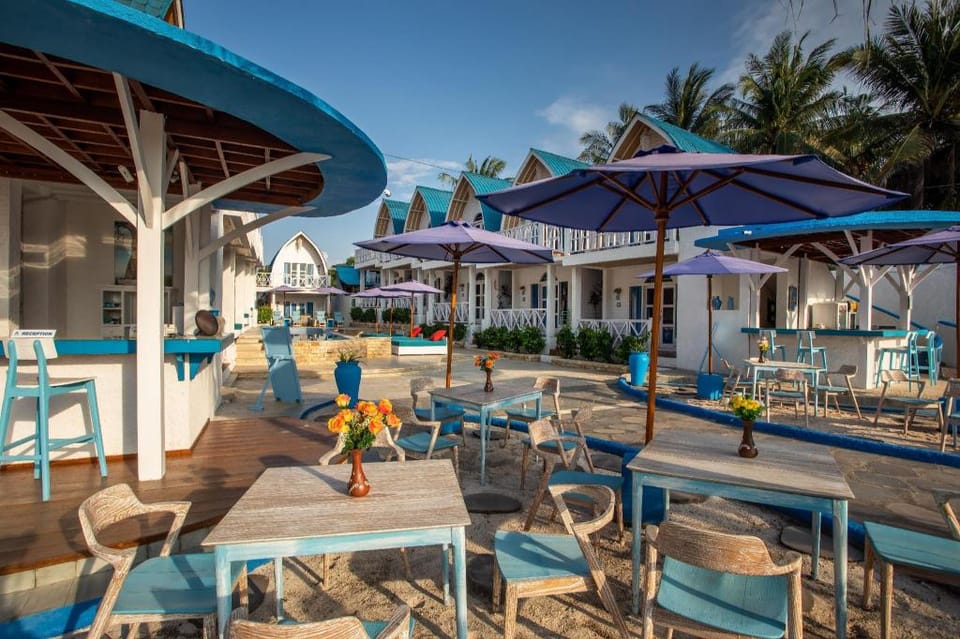 Santorini Beach Resort Resort in Pemenang