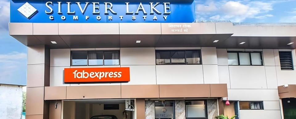 FabHotel Silver Lake Hotel in Mumbai