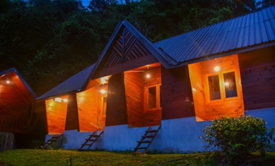 Sinharaja Forest Gate Hotel in Southern Province