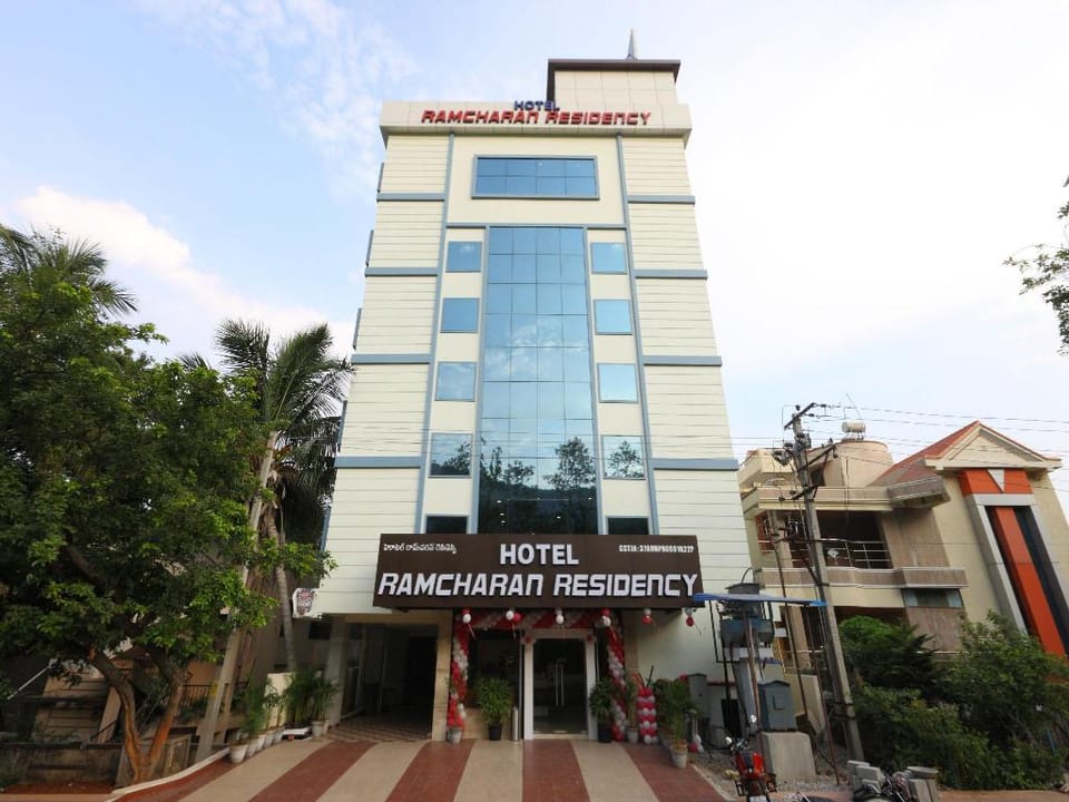 Hotel Ramcharan Residency Hotel in Tirupati