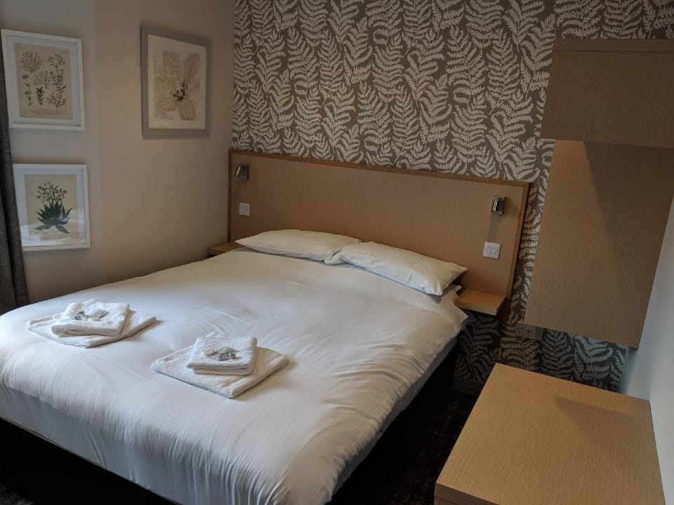 The Queens head Hotel in Durham