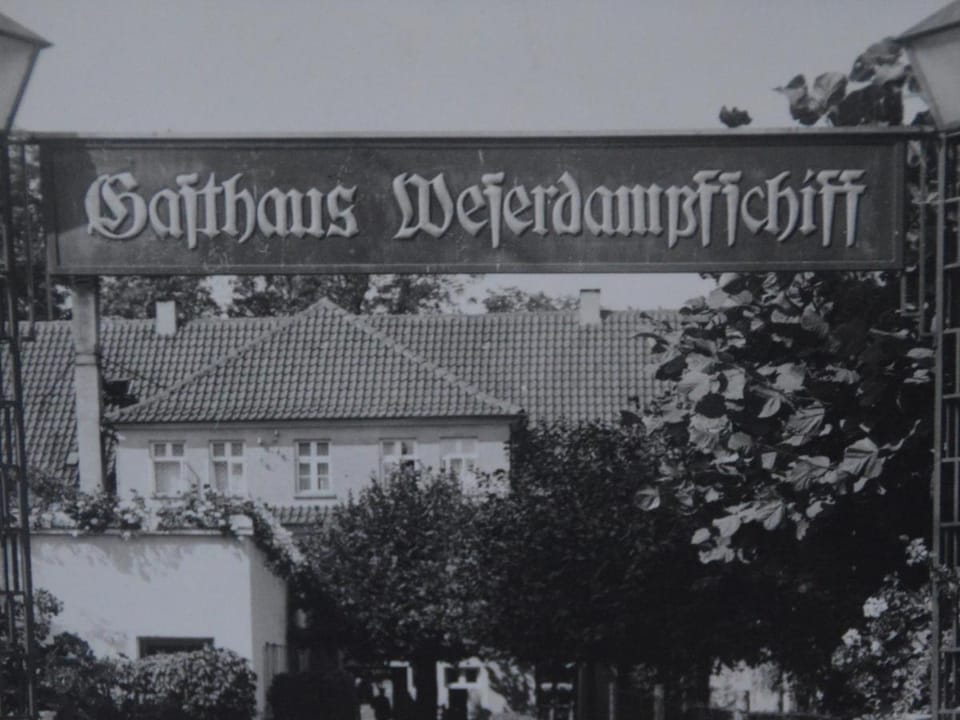 Zum Weserdampfschiff Hotel in Hesse