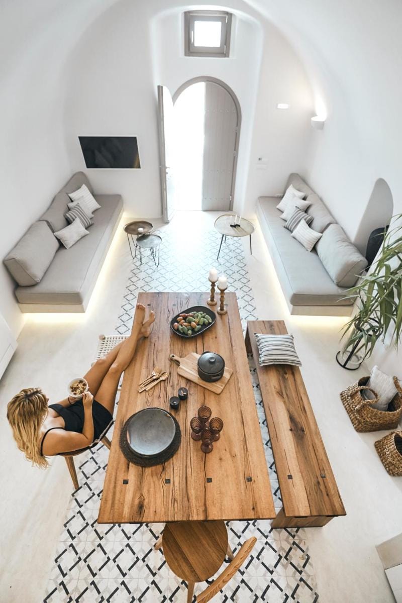 White & Co. La Torre Suites Villa in Santorini