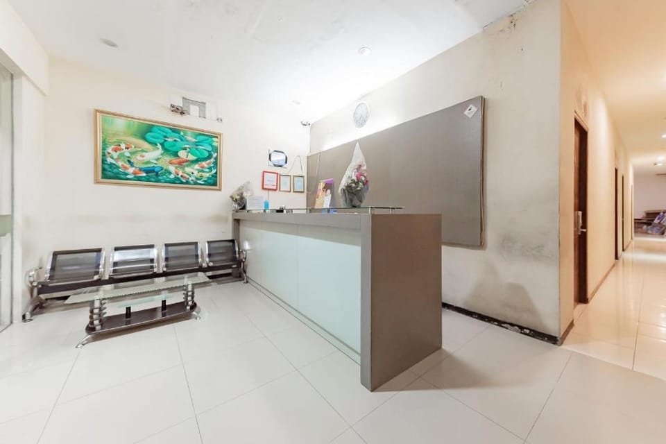 RedDoorz near Pasar Tarapung Siring Banjarmasin Bed and Breakfast in Indonesia