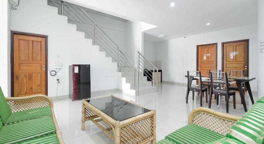 RedDoorz near Siloam Hospital Palembang Bed and Breakfast in Indonesia