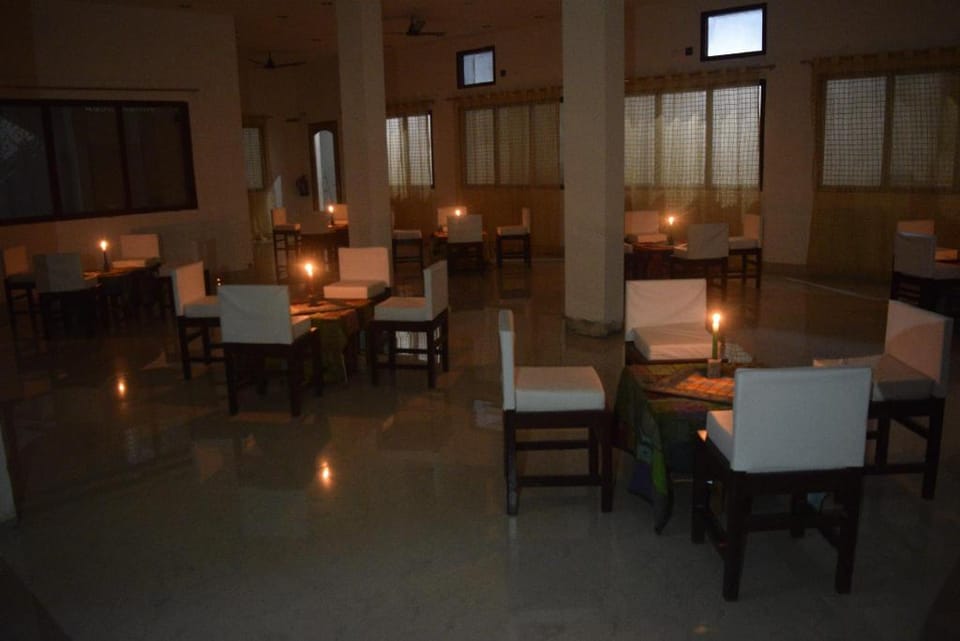 Hotel KV Palace Hotel in Varanasi