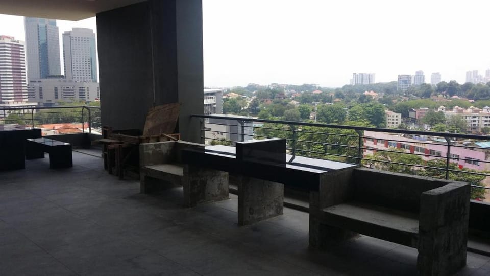 SKS Pavillion Residences - High Floor with Singapore View Apartment in Johor Bahru