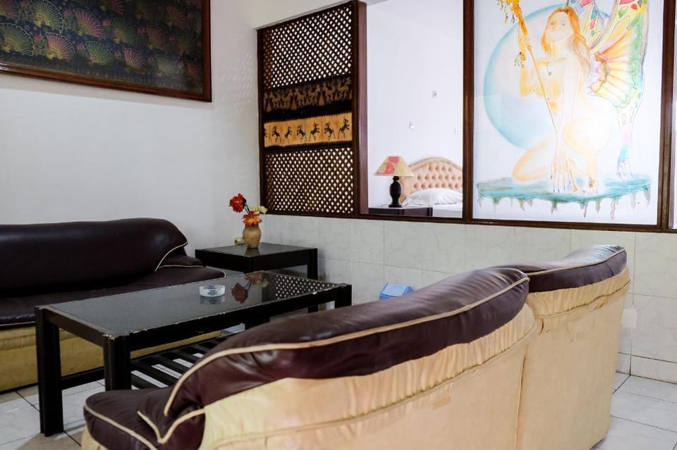 RedDoorz Plus near Jalan Baru Bogor Bed and Breakfast in West Java
