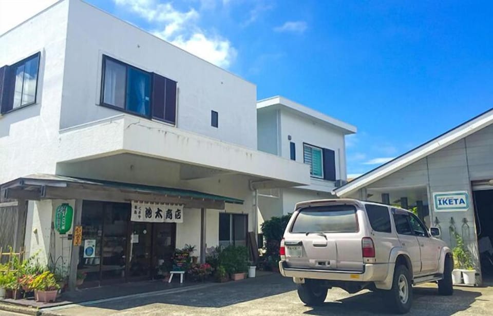 Guesthouse IKETA Bed and Breakfast in Tokyo Prefecture