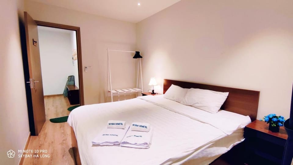 SkyBay HomeTel Ha Long Apartment in Laos