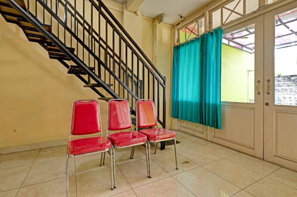 OYO 91520 Nogotirto Guesthouse Hotel in Special Region of Yogyakarta