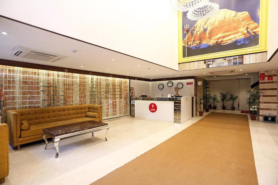 Capital O 8236 The Kailash Dev Hotel Hotel in Delhi