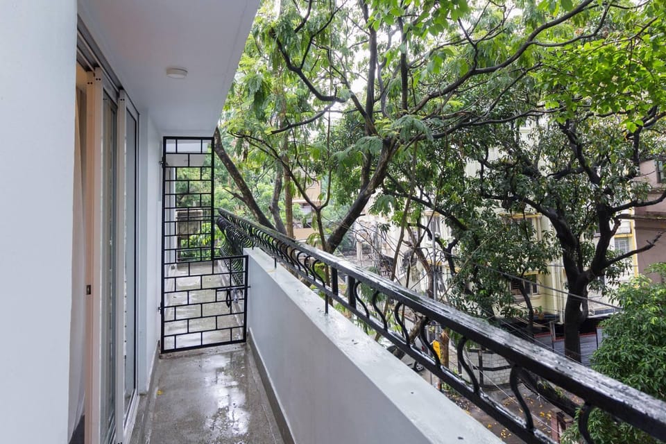 Handmade Homes : Chic South Calcutta Serviced Home Apartment in Kolkata