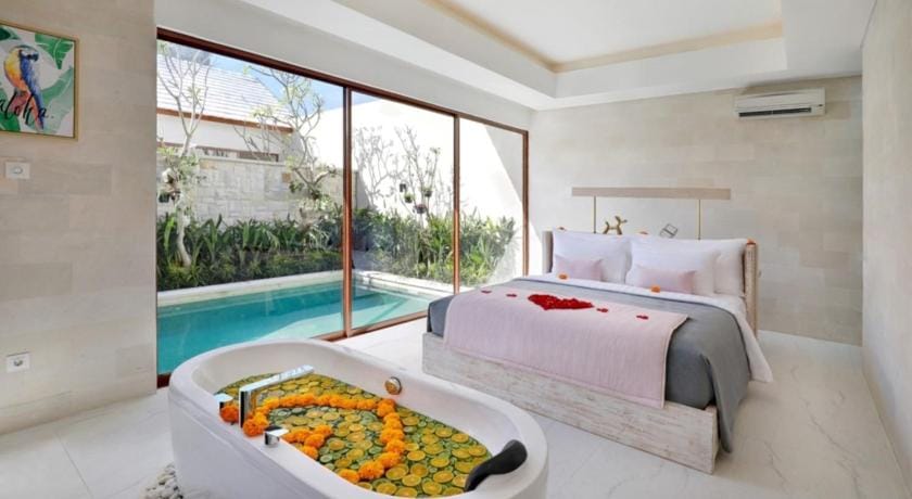 La Vie Villa Seminyak by Ini Vie Hospitality Villa in Kuta