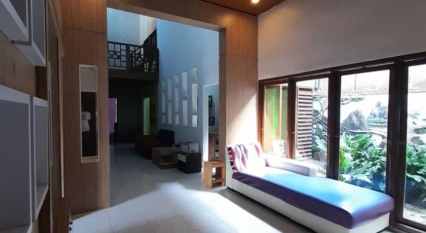 Mocca Guest House Bed and Breakfast in East Java