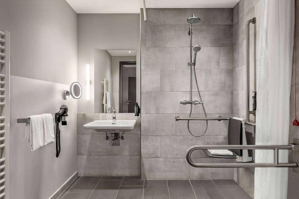 Vienna House Easy by Wyndham Bremen Hotel in Bremen