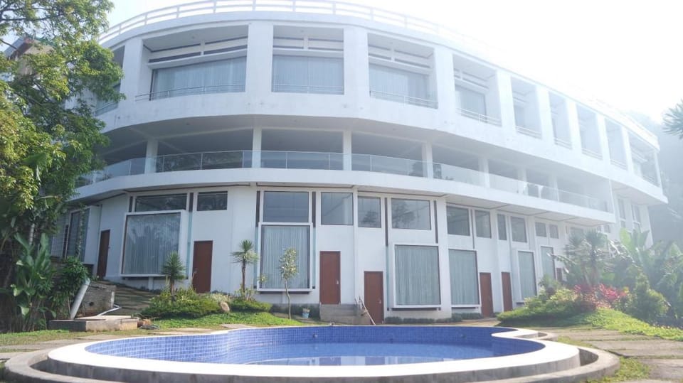 Pondokan Tjiburial Hotel in Bandung