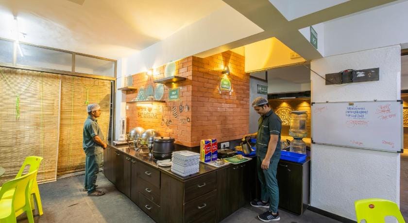 OYO 11512 Hotel Kedari Residency Hotel in Maharashtra