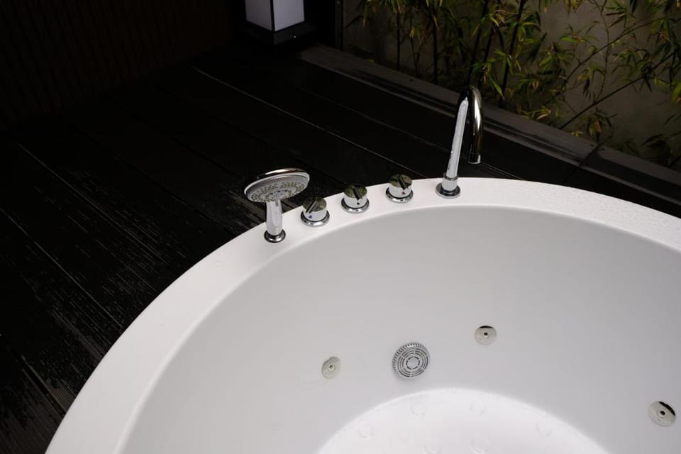 Shiki Suites - Kyoto Umekoji Hotel in Kyoto