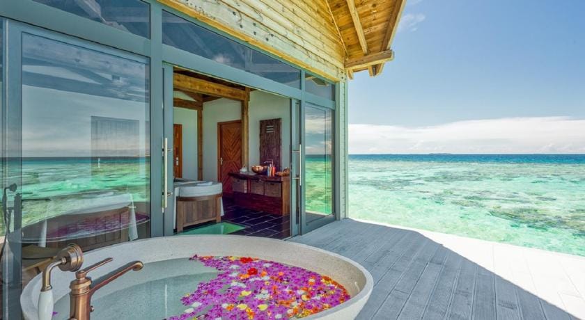 Kuredhivaru Resort & Spa Maldives Resort in Maldives