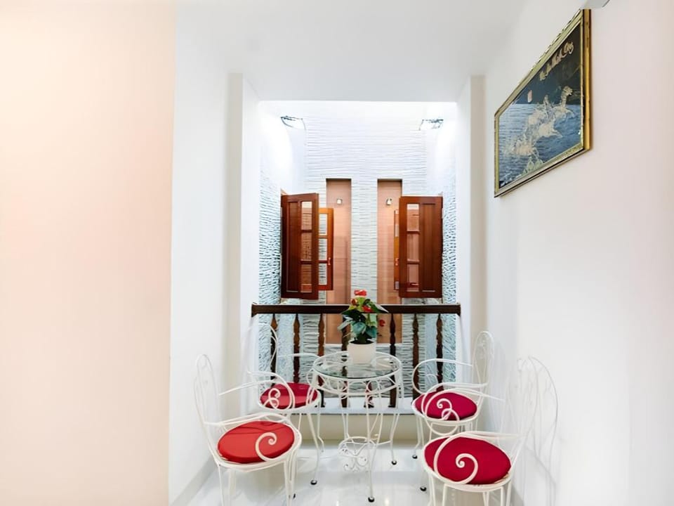 NAM CẦN THƠ HOTEL Hotel in Cambodia
