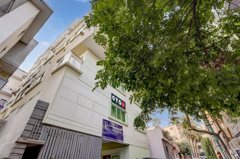 OYO Flagship Pavithra Regency Hotel in Bengaluru