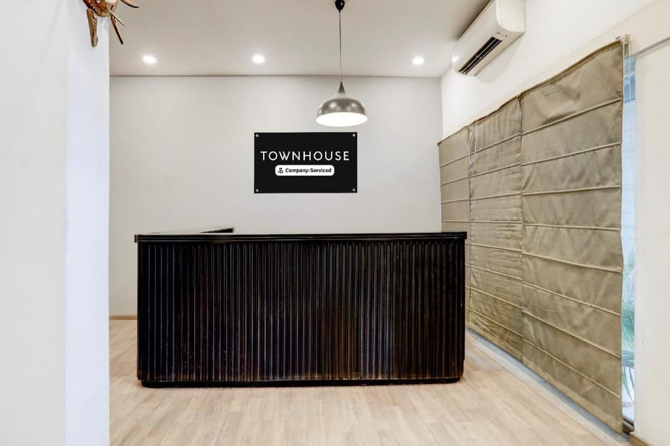 Townhouse Kalmana Hotel in Maharashtra