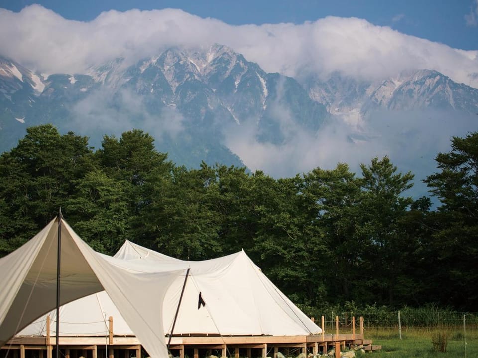 Snow Peak FIELD SUITE HAKUBA KITAONE KOGEN Luxury tent in Hakuba