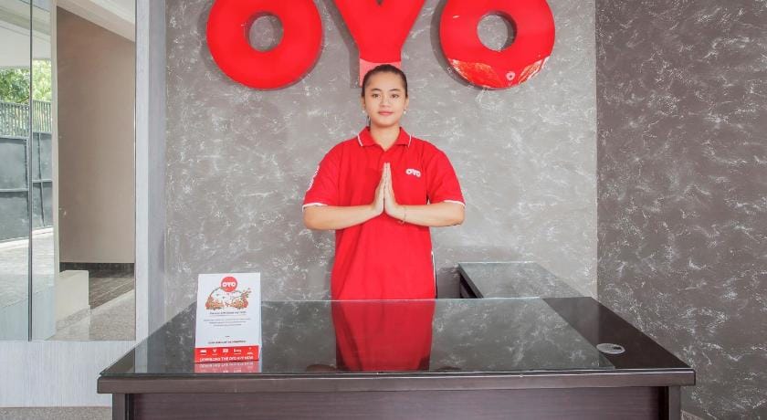 Capital O 134 Lg Residence Hotel in Surabaya