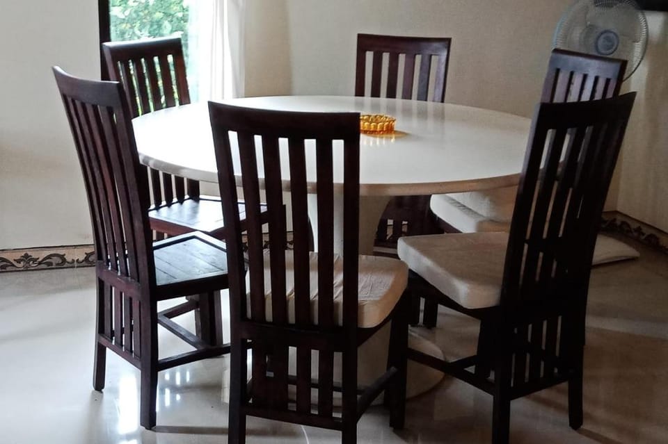 Madesimon Villa Hotel in Payangan