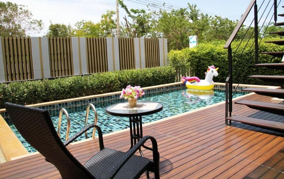 Thacha Pool Villa A Villa in Hua Hin District