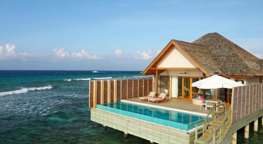Emerald Faarufushi Resort & Spa – Deluxe All Inclusive Resort in Maldives
