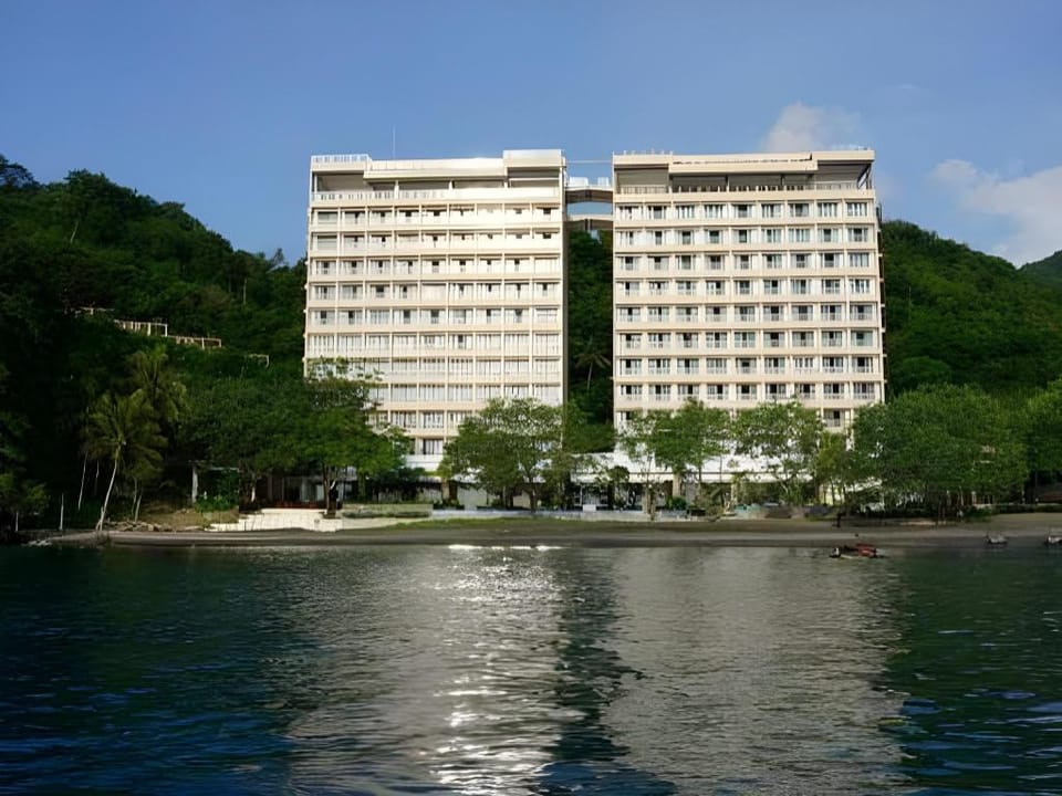 Amarsvati - Luxury Resort Condotel & Villas Hotel in Pemenang