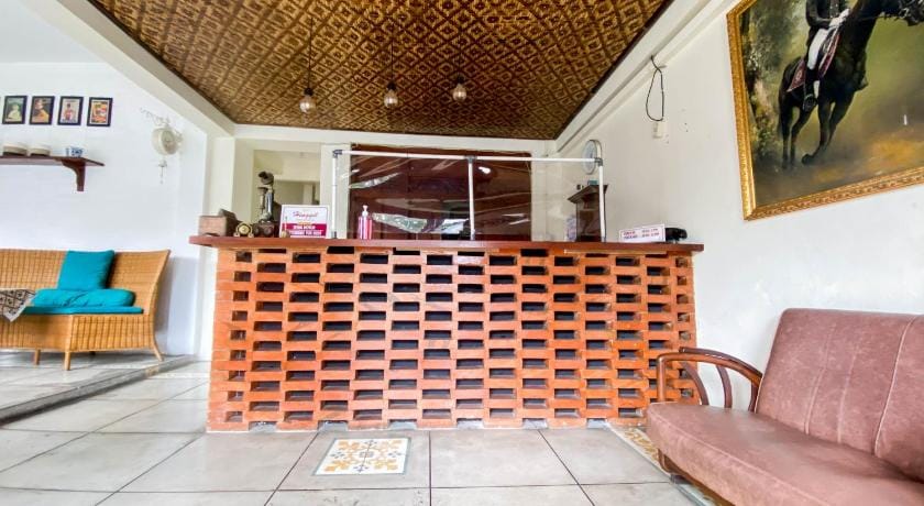 Hinggil Homestay Syariah Malioboro Yogya Mitra RedDoorz Vacation rental in Yogyakarta