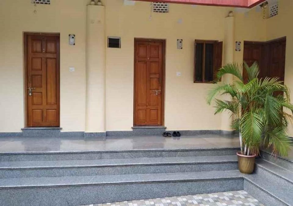 Nest Guest House Bed and Breakfast in Bhubaneswar