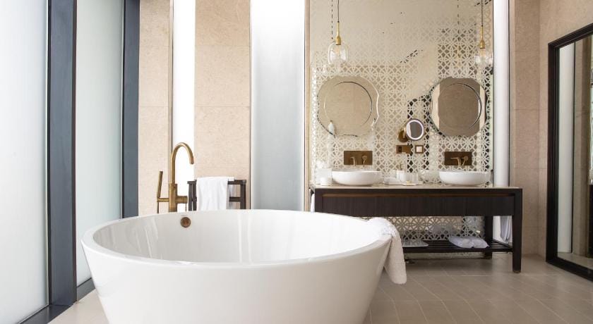 Jumeirah Saadiyat Island Abu Dhabi Resort in Abu Dhabi