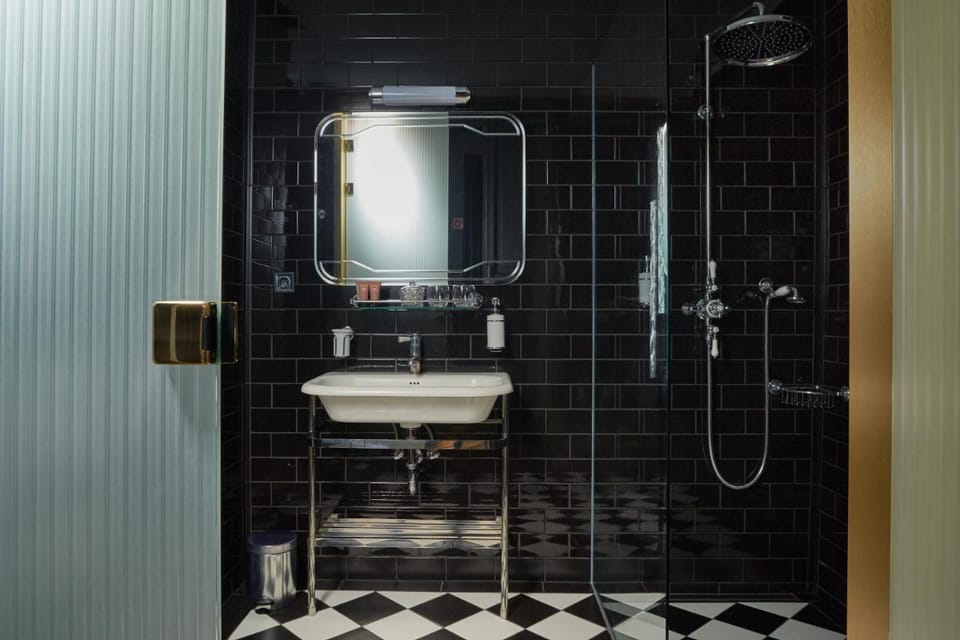 Hotel Collect - Adults Only Hotel in Budapest